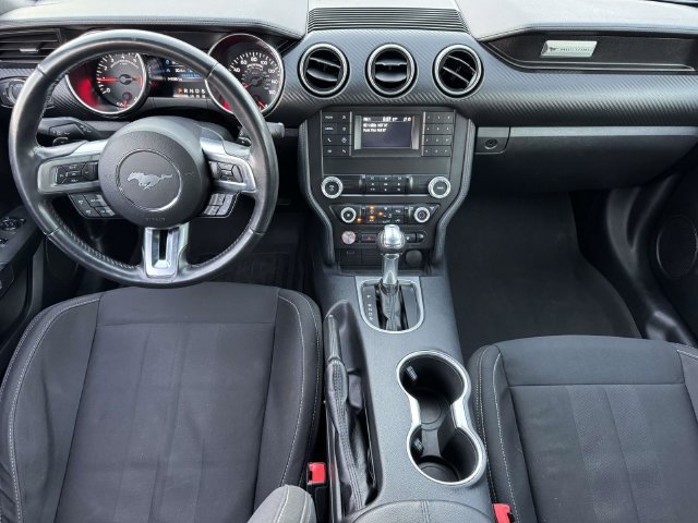 Used 2022 Ford Mustang Coupe RWD image 19