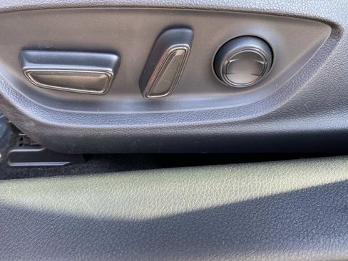 Used 2019 Toyota Camry LE FWD image 20