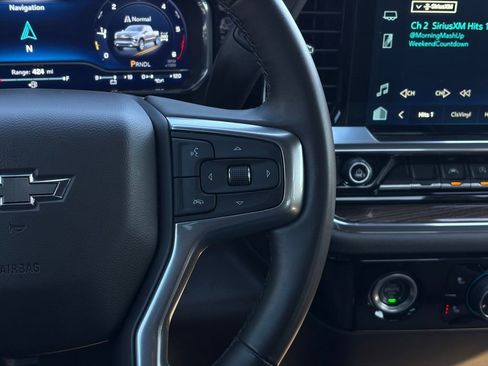 Used 2024 Chevrolet Silverado 1500 RST AWD/4WD image 18