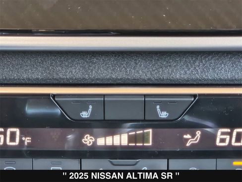 New 2025 Nissan Altima 2.5 SR image 21