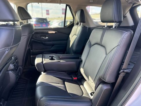 Certified 2023 Honda Pilot Touring image 15