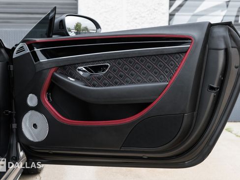 Used 2022 Bentley Continental GT Speed image 36