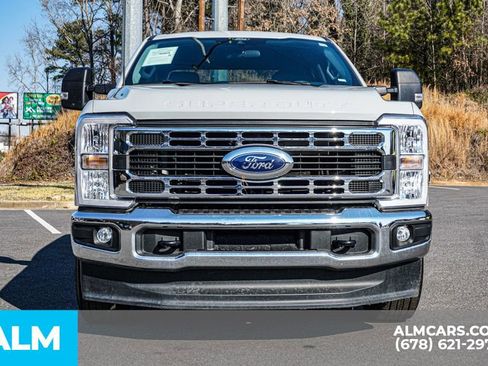 Used 2025 Ford F250 XLT image 10