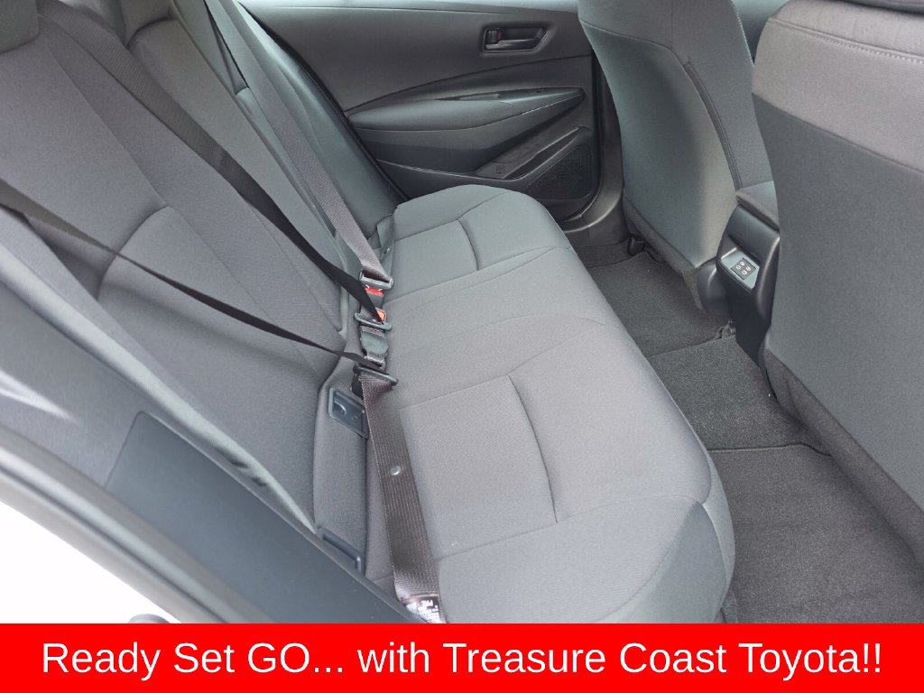 Used 2026 Toyota Corolla LE FWD image 18
