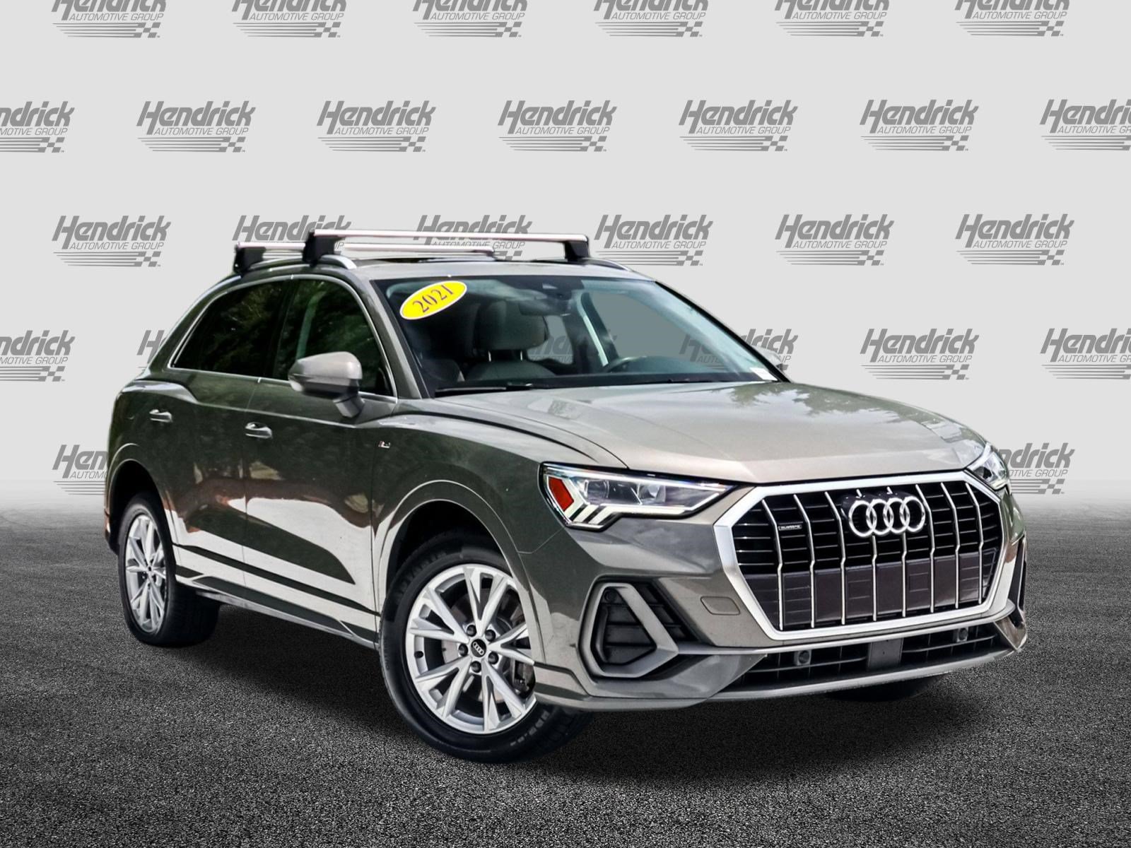 Used 2021 Audi Q3 2.0T Premium Plus AWD/4WD image 2