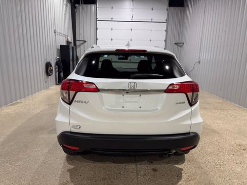 Used 2022 Honda HR-V EX image 7