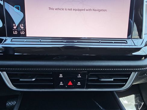 Certified 2024 Volkswagen Atlas SE AWD/4WD image 25