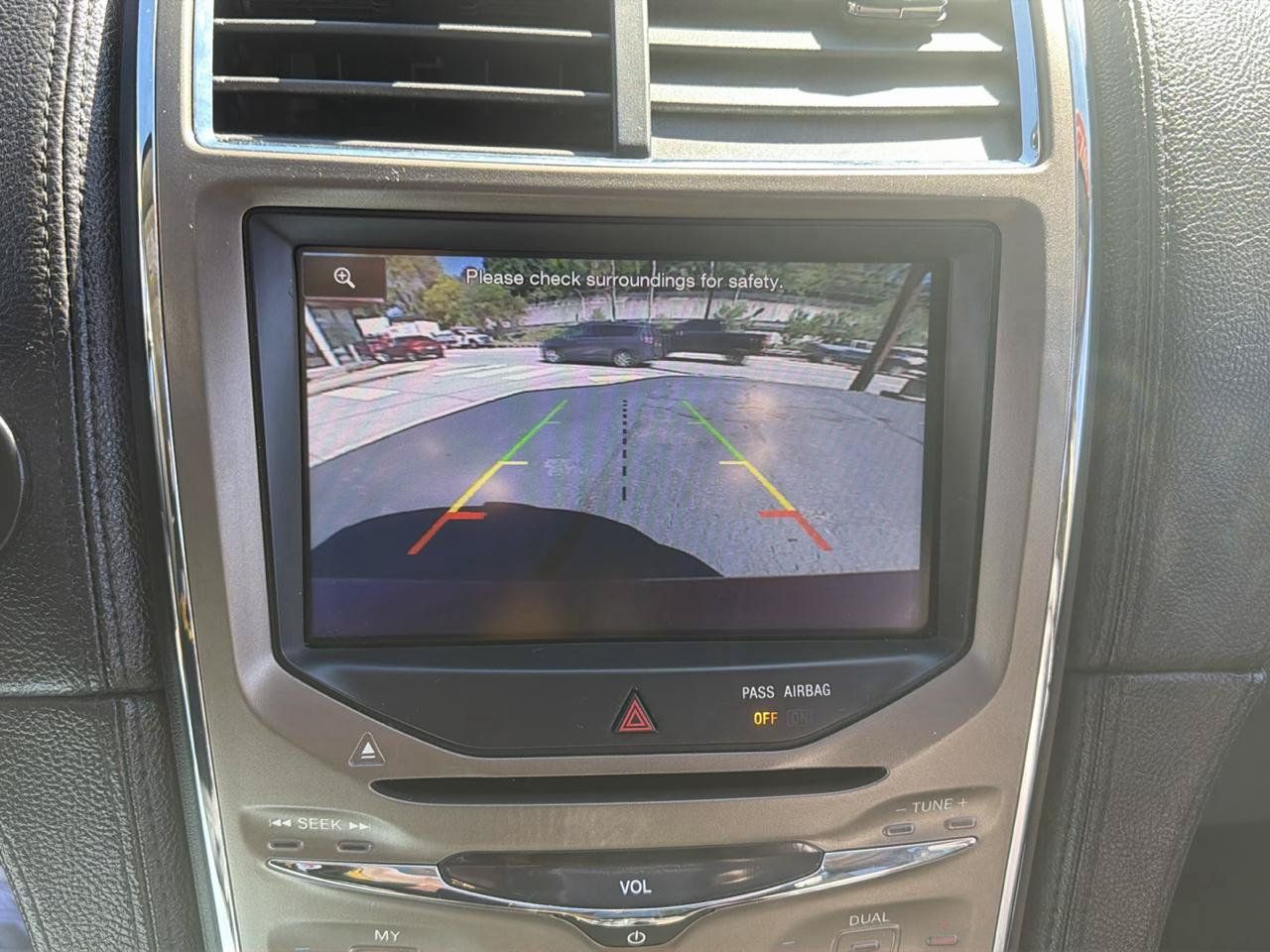 Used 2013 Lincoln MKX AWD image 23