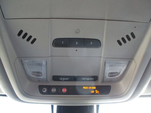 Used 2024 Chevrolet Blazer LT w/ Convenience Package image 25