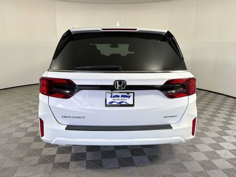 Certified 2025 Honda Odyssey Sport-L image 10