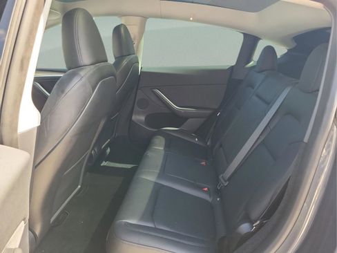 Used 2023 Tesla Model Y Long Range AWD/4WD image 15