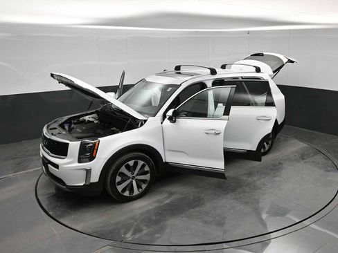 Used 2022 Kia Telluride S AWD/4WD image 47