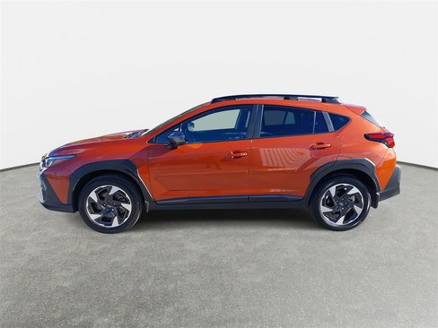 Used 2024 Subaru Crosstrek 2.5i Limited image 8