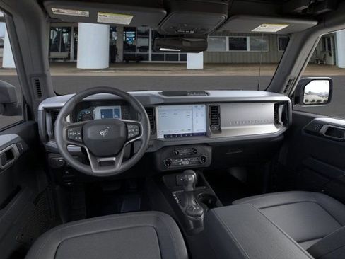 New 2025 Ford Bronco Big Bend image 9