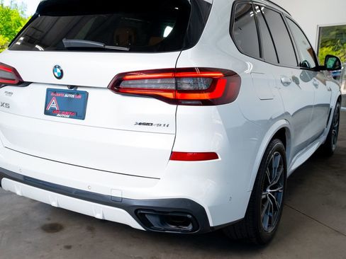 Used 2022 BMW X5 xDrive40i w/ M Sport Package AWD/4WD image 27