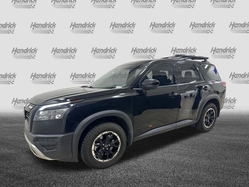 Used 2024 Nissan Pathfinder Rock Creek AWD/4WD image 5