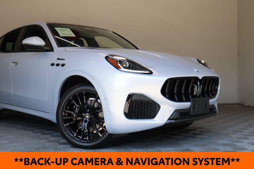 Used 2024 Maserati Grecale Modena AWD/4WD image 3