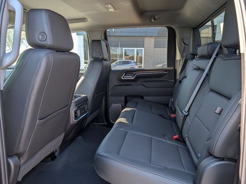 New 2026 GMC Sierra 3500 Denali w/ Denali Reserve Package AWD/4WD image 38