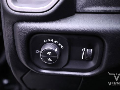 New 2026 RAM 2500 Tradesman image 16