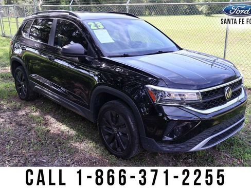 Used 2023 Volkswagen Taos S FWD image 5
