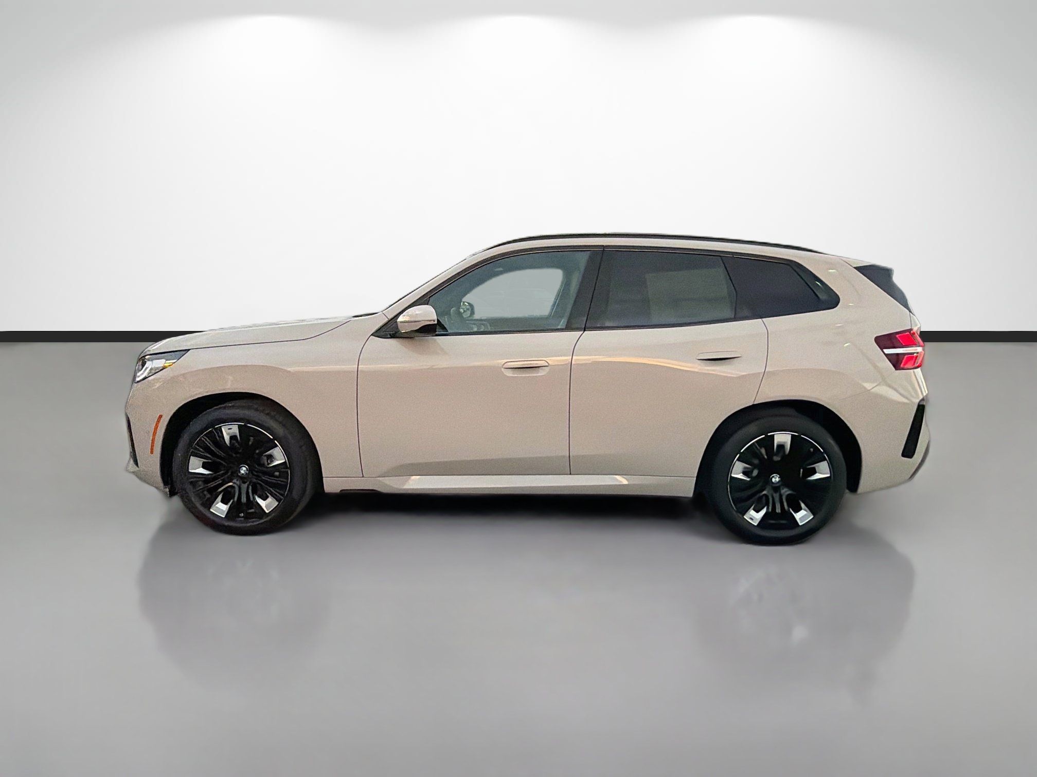 New 2026 BMW X3 xDrive30i w/ M Sport Package AWD/4WD image 6