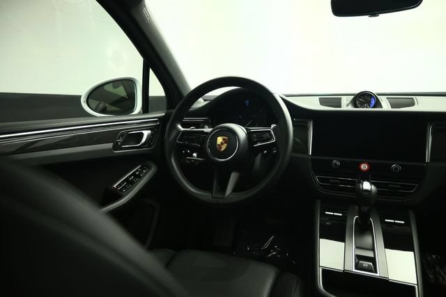 Used 2023 Porsche Macan GTS AWD/4WD image 39