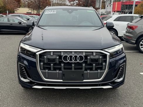 Certified 2025 Audi Q7 2.0T Premium image 2