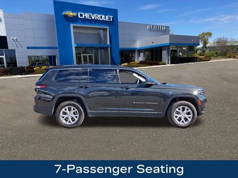 Used 2022 Jeep Grand Cherokee L Limited image 10