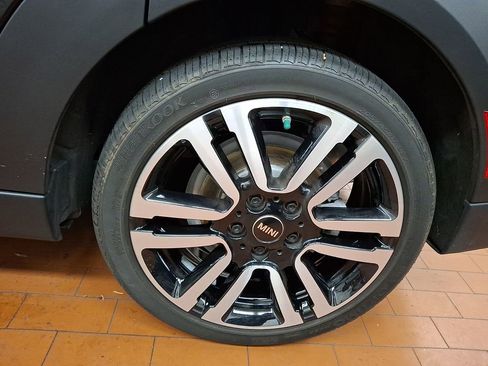 Used 2024 MINI Cooper S image 6