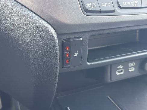 Certified 2024 Honda Passport EX-L image 35
