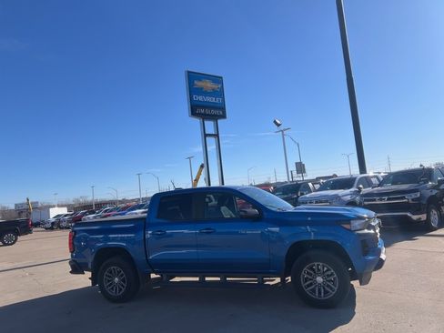 Used 2024 Chevrolet Colorado LT image 9