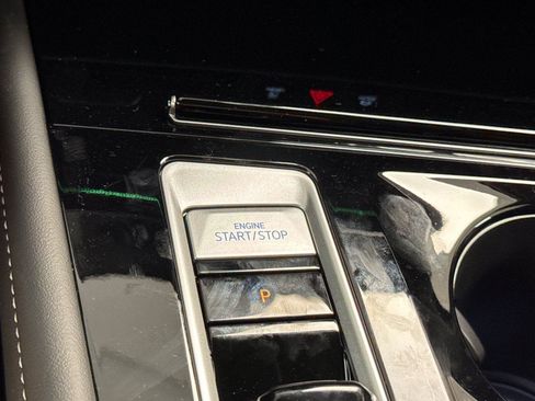 New 2026 Volkswagen Atlas SEL image 22