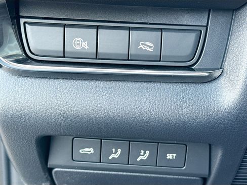 Used 2025 MAZDA CX-30 AWD 2.5 S w/ Premium Package image 35