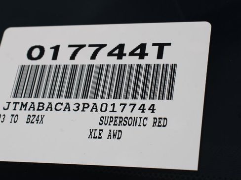 Used 2023 Toyota bZ4X XLE image 29