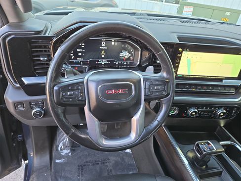 Used 2022 GMC Sierra 1500 SLT w/ SLT Convenience Package image 34