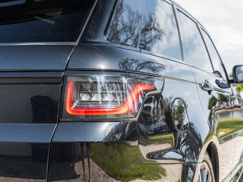 Used 2022 Land Rover Range Rover Sport HSE Silver Edition image 52