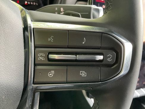 Used 2025 GMC Terrain Elevation FWD image 34