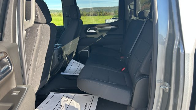 New 2026 Chevrolet Silverado 1500 RST w/ Z71 Off-Road Package AWD/4WD image 32
