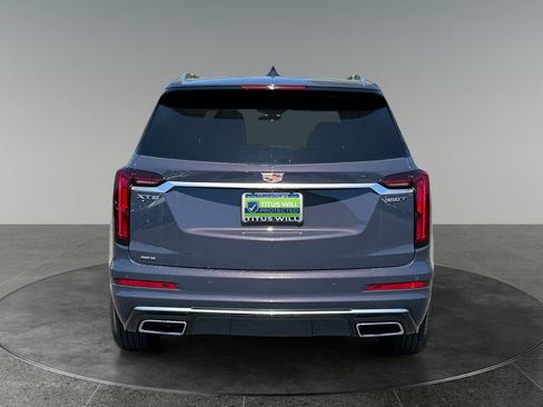 Used 2025 Cadillac XT6 Luxury AWD/4WD image 8