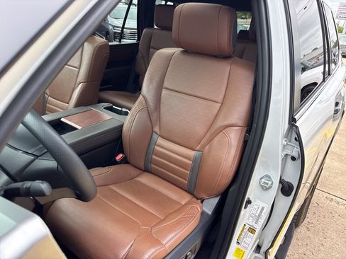 Used 2025 Toyota Sequoia 1794 Edition w/ TRD Off-Road Package AWD/4WD image 24