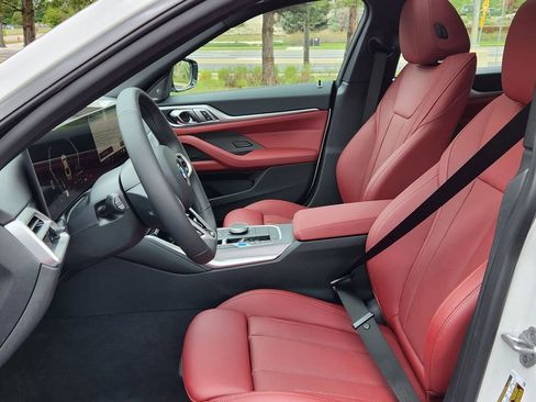 New 2026 BMW i4 xDrive40i w/ M Sport Package AWD/4WD image 9