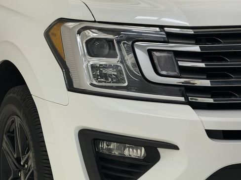 Used 2021 Ford Expedition XLT RWD image 5