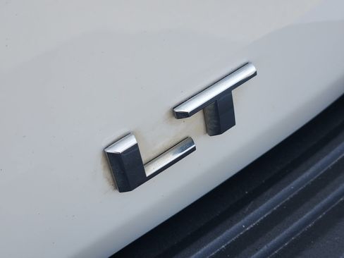 Used 2021 Chevrolet Tahoe LT RWD image 12