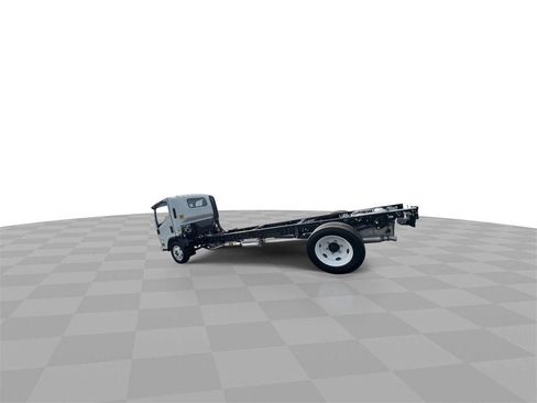 New 2025 Chevrolet Low Cab Forward 5500XG image 6