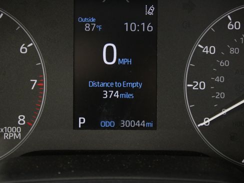 Used 2025 Toyota Corolla LE FWD image 35