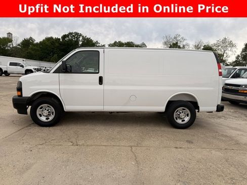 New 2025 Chevrolet Express 2500 w/ Driver Convenience Package RWD image 2