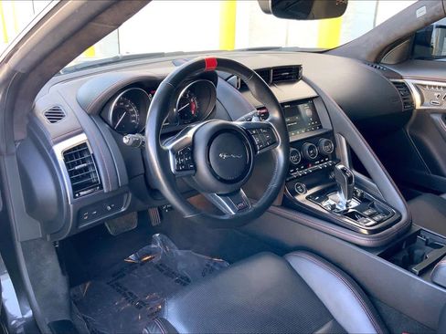Used 2020 Jaguar F-TYPE Checkered Flag image 16