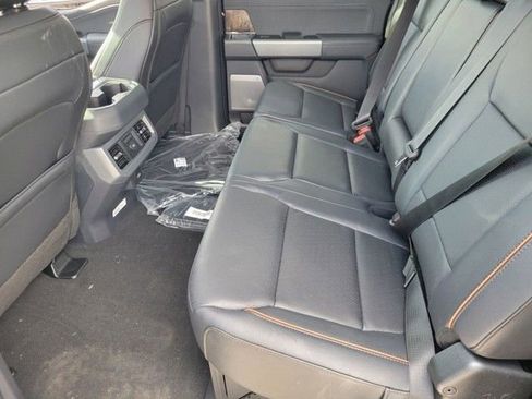 New 2026 Ford F250 Lariat w/ FX4 Off-Road Package image 8