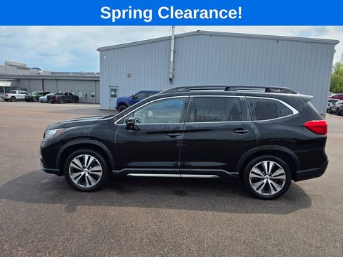 Used 2020 Subaru Ascent Limited w/ Technology Package AWD/4WD image 3