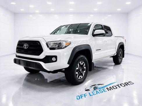 Used 2016 Toyota Tacoma TRD Off-Road w/ Premium & Technology Package AWD/4WD image 1